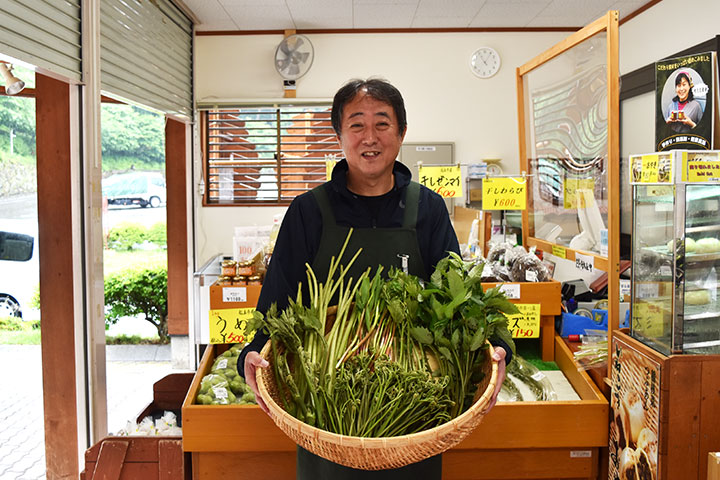 直売所スタッフ 坪田さん