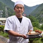 みどのダムカレーと有馬主任